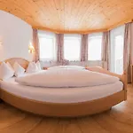 Hotel Christoph 3*