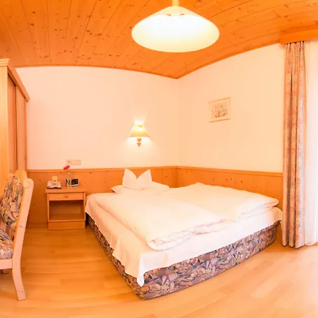 Christoph Tiroler Hotel
